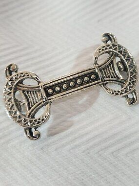 Vintage Look CELTIC BAR PIN SILVERTONE PIN jewelry NEW by Ornaments
